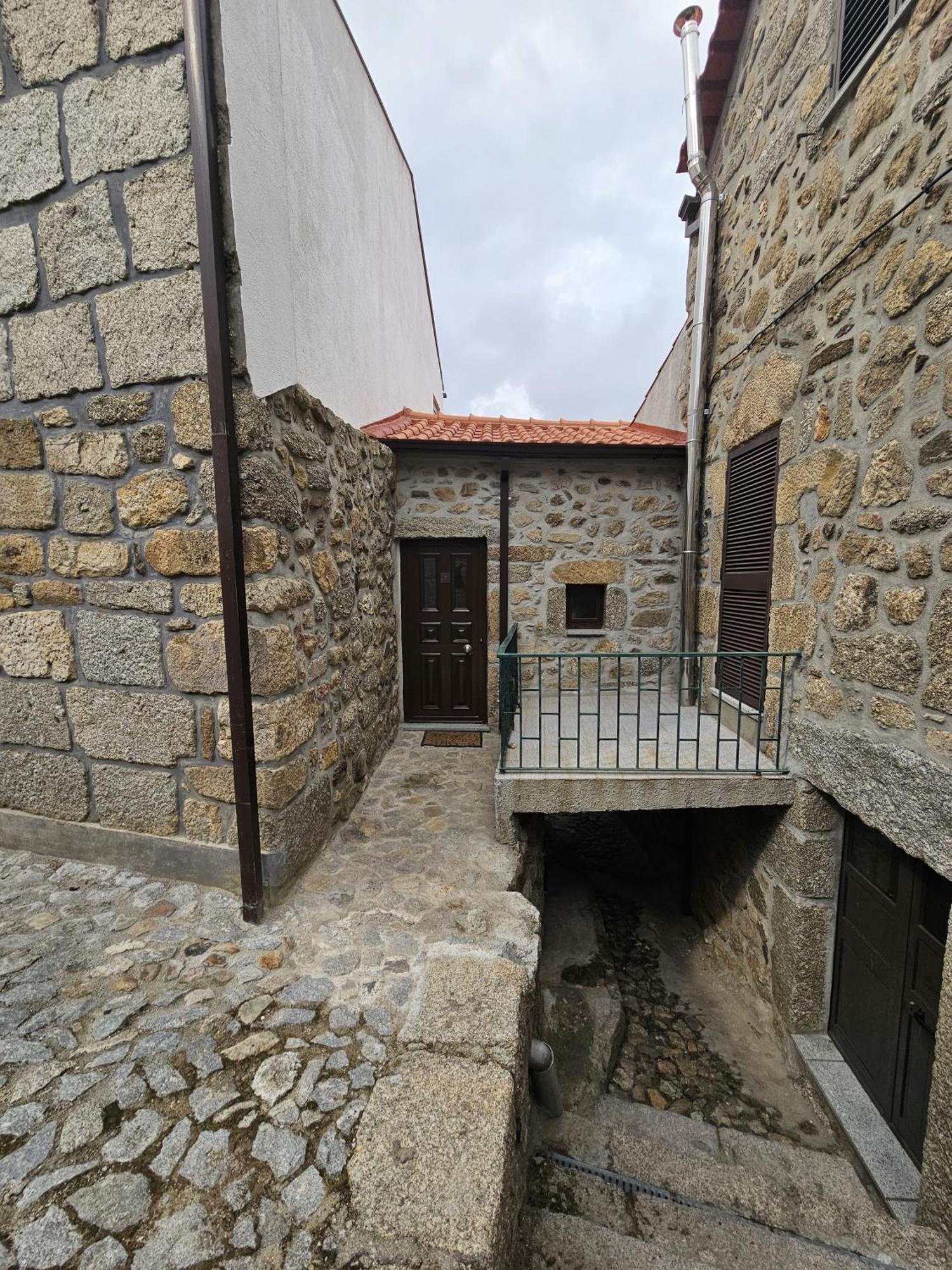 شقة Casa Velha لينهاريس المظهر الخارجي الصورة